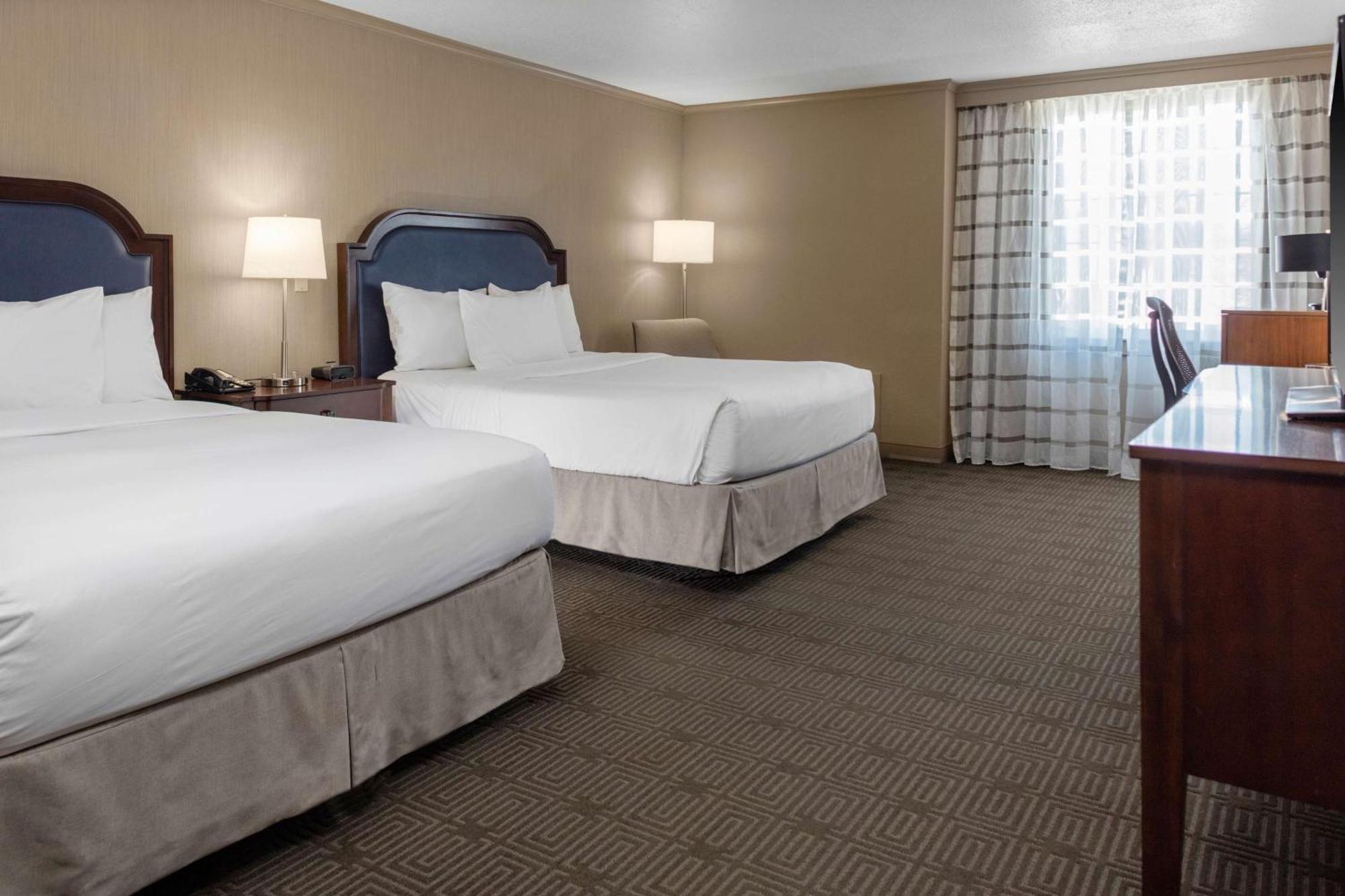 Doubletree By Hilton Hotel Burlington Vermont Exteriör bild