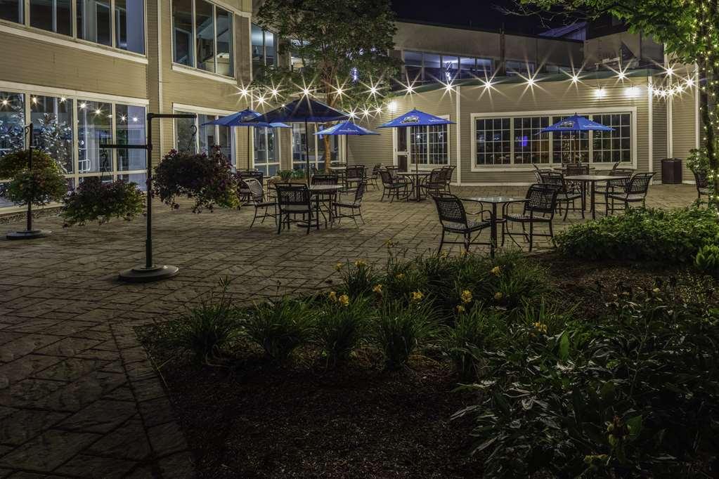 Doubletree By Hilton Hotel Burlington Vermont Exteriör bild