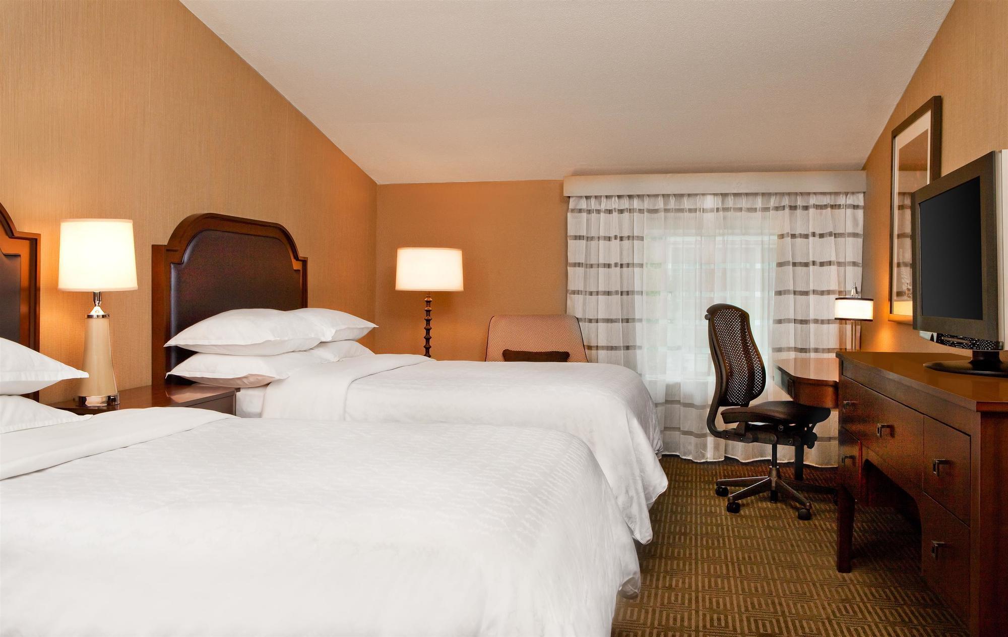 Doubletree By Hilton Hotel Burlington Vermont Exteriör bild